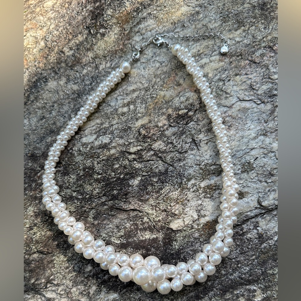 Faux Pearl Cluster Necklace